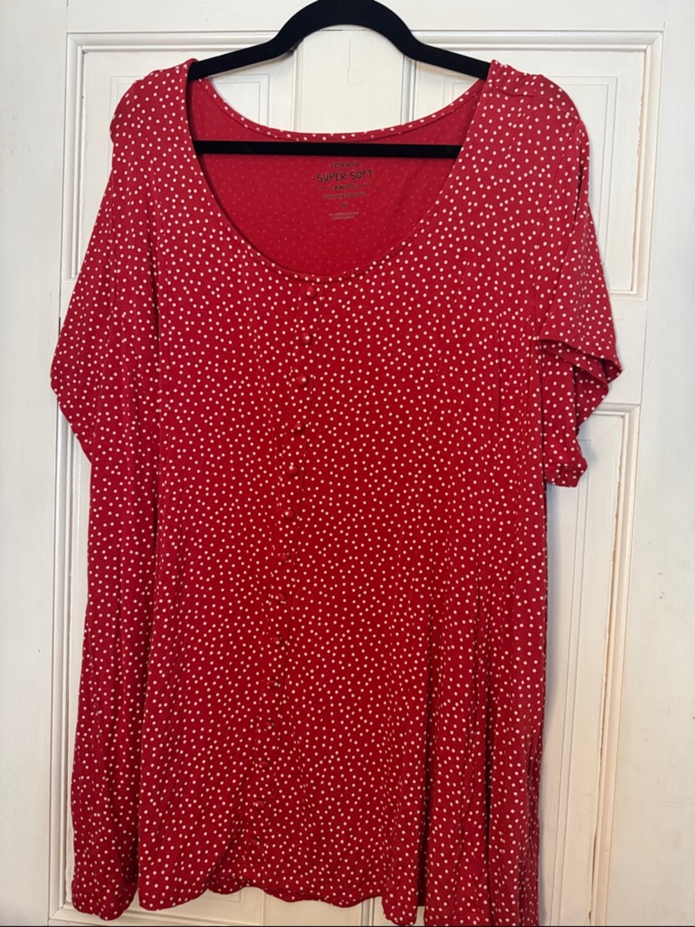 torrid Red Short Sleeve Scoop Neck Polka Dot Top